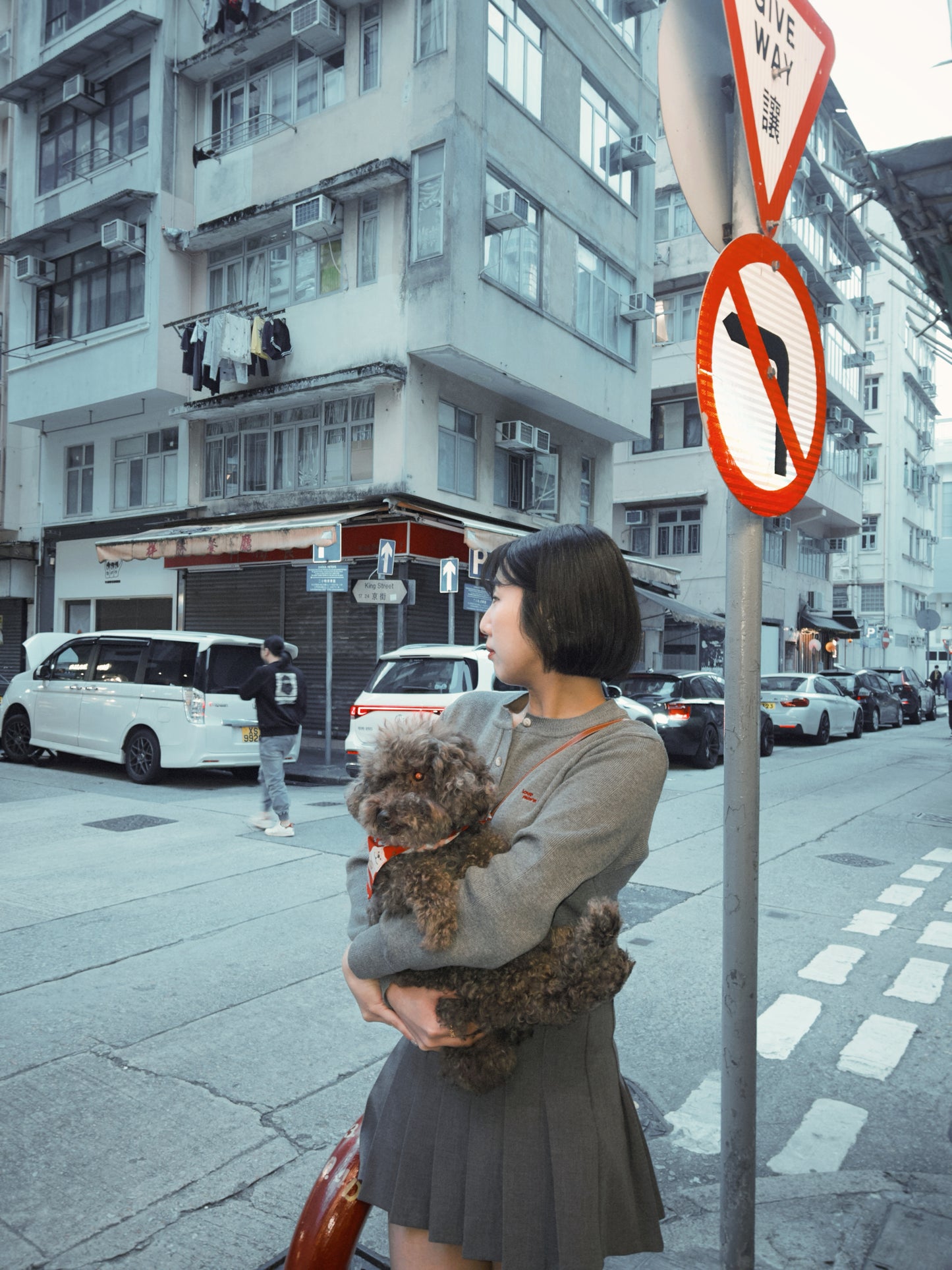 LOVE 短版針織外套