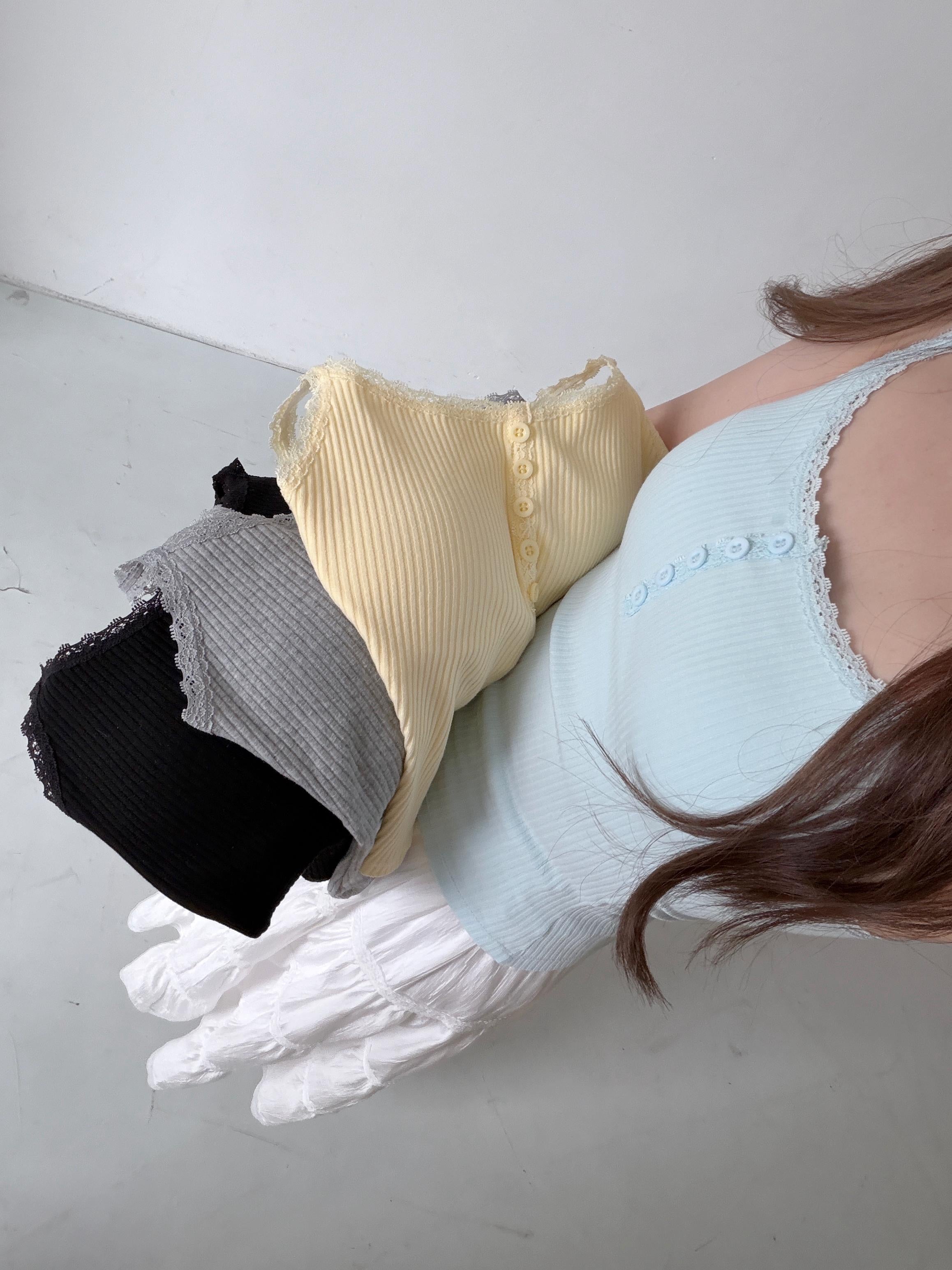 軟綿綿LACE鈕扣BRATOP