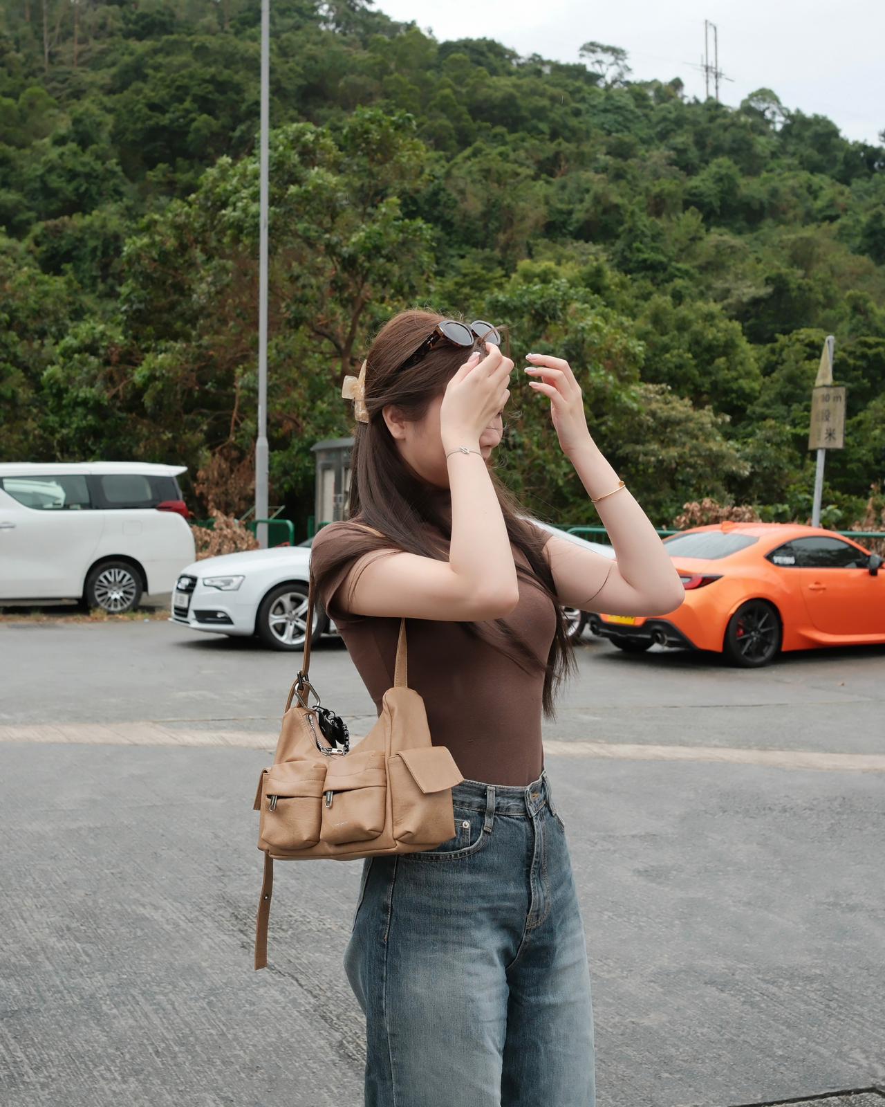 3色CLEAN FIT高領軟糯短TEE