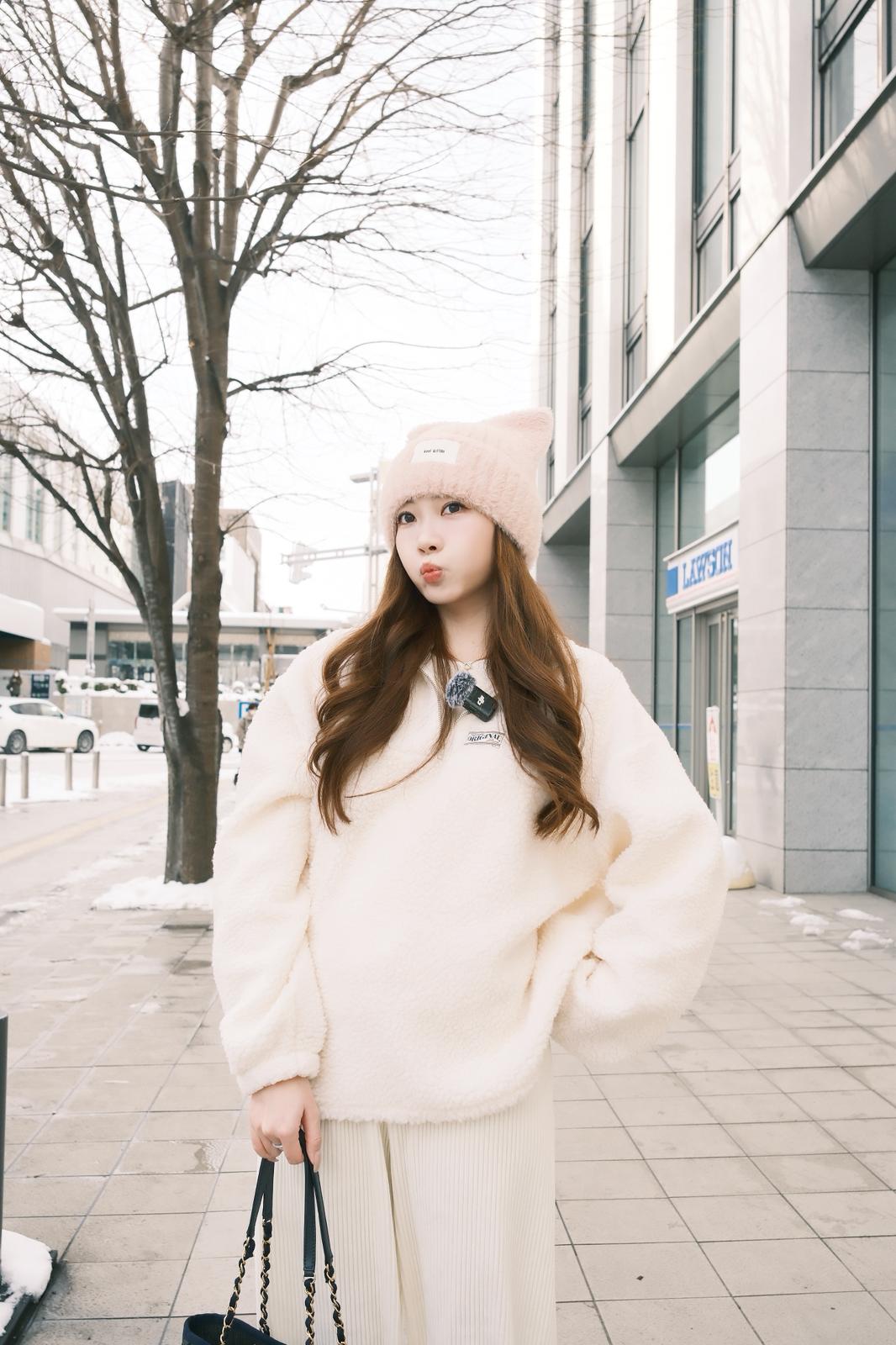 小綿羊拉鍊翻領衛衣