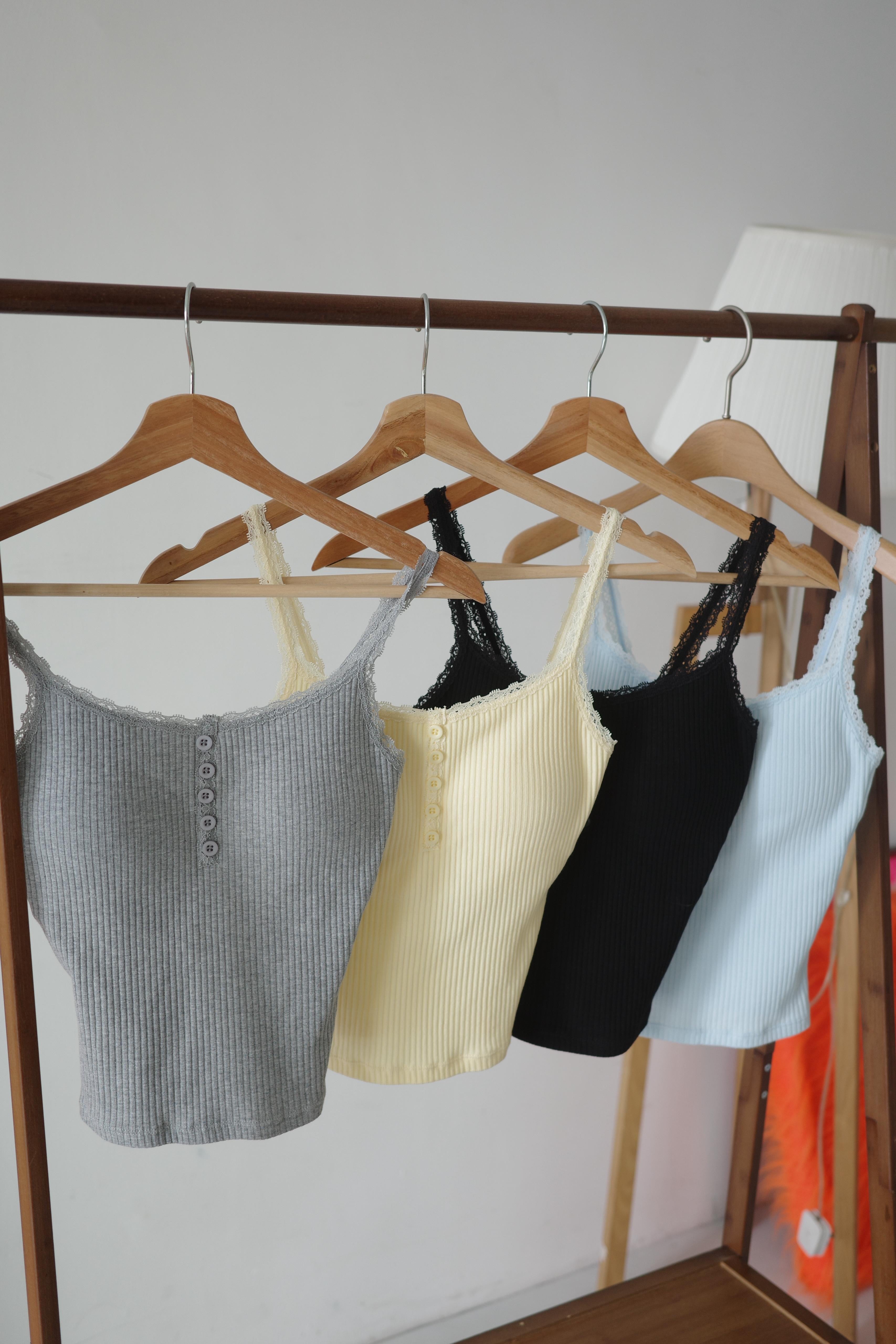 軟綿綿LACE鈕扣BRATOP