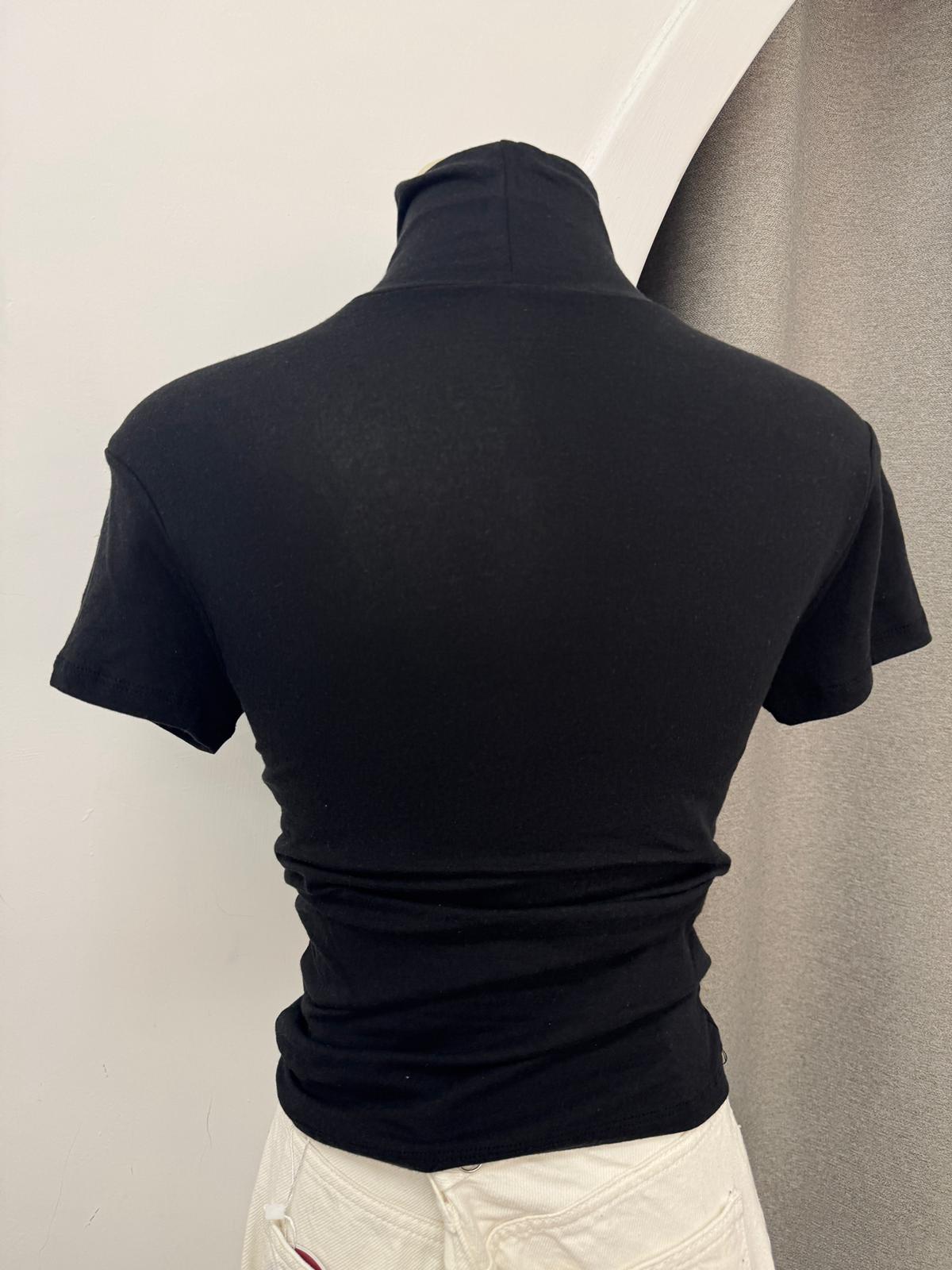 Clean fit高領軟糯短TEE
