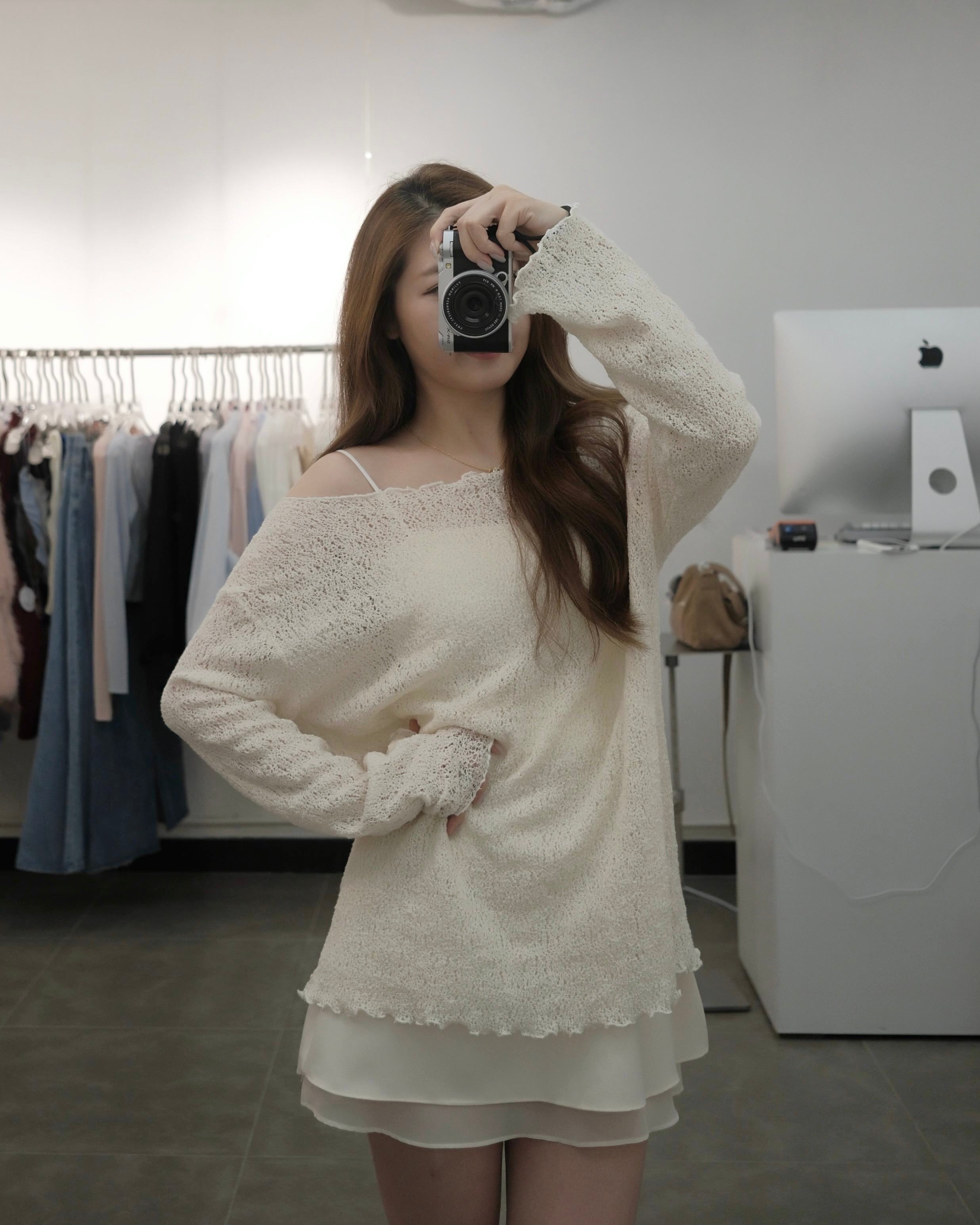 慵懶長版寬領罩衫