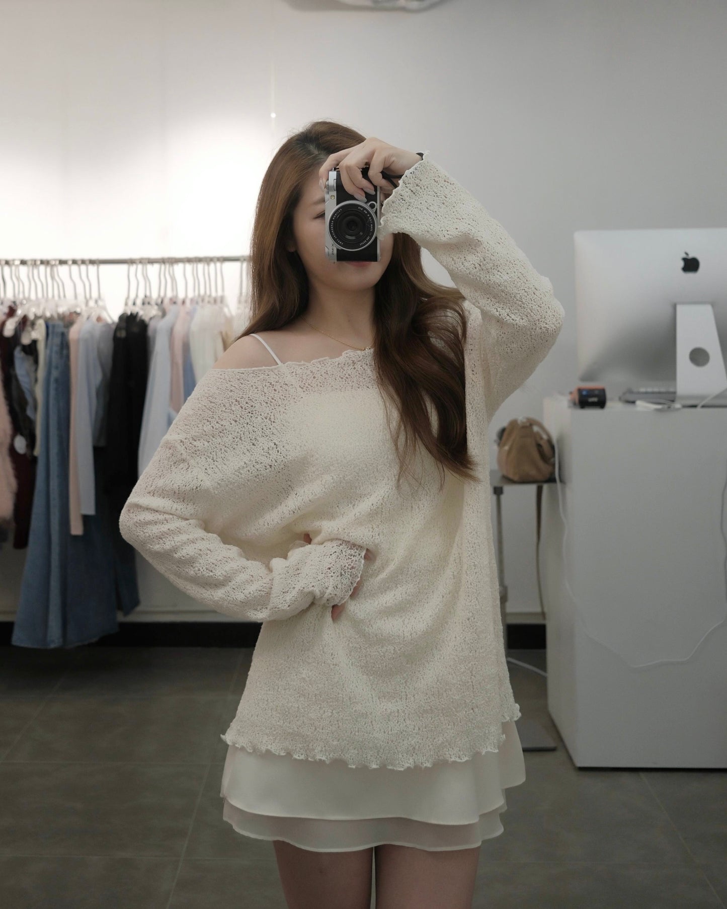 慵懶長版寬領罩衫