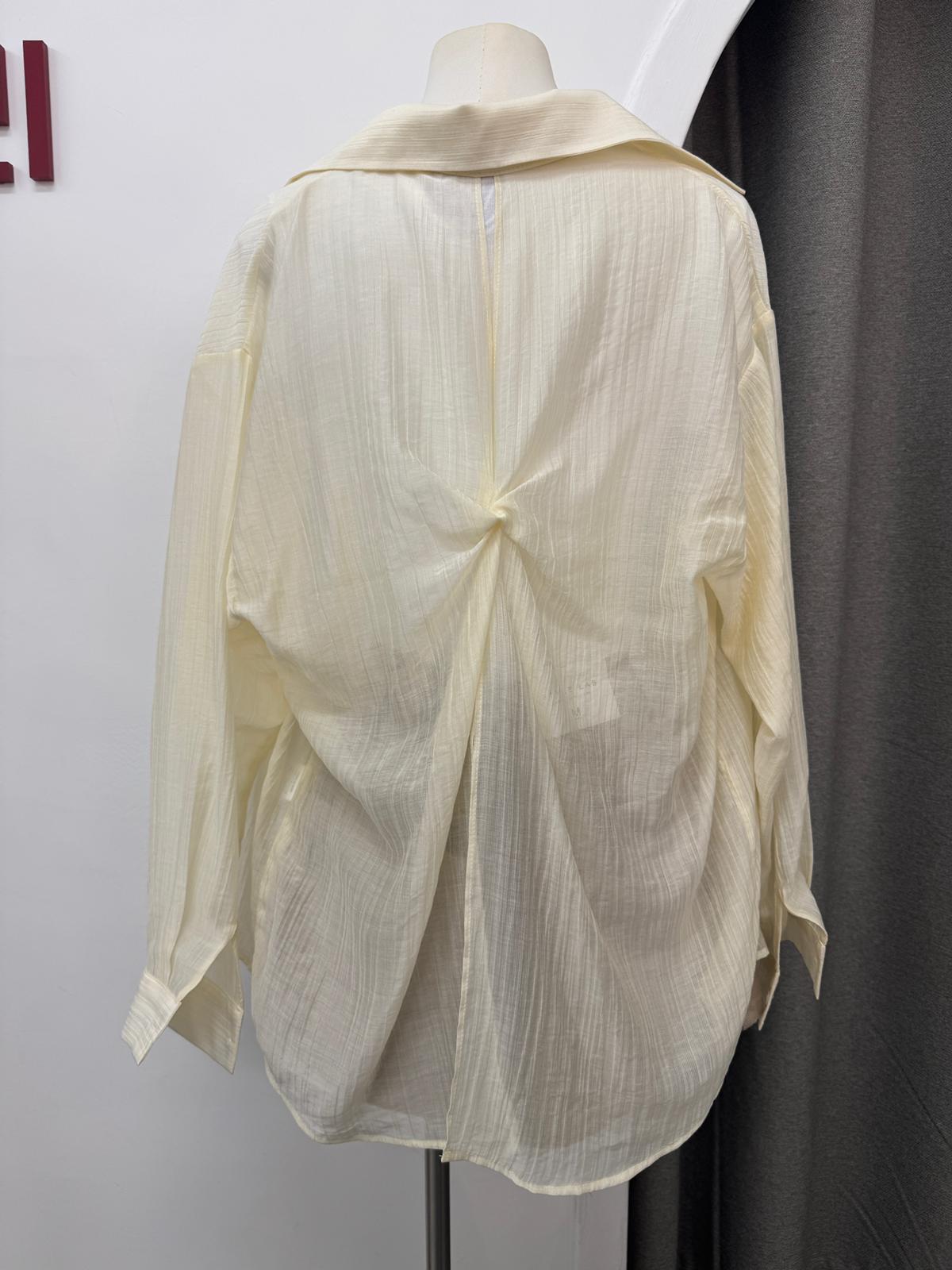 BACK DETAIL長版恤衫