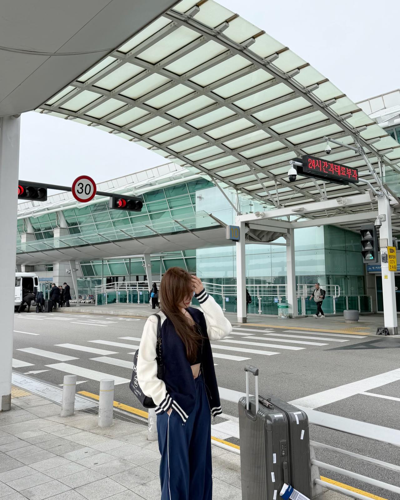 拼色拉鍊針織外套