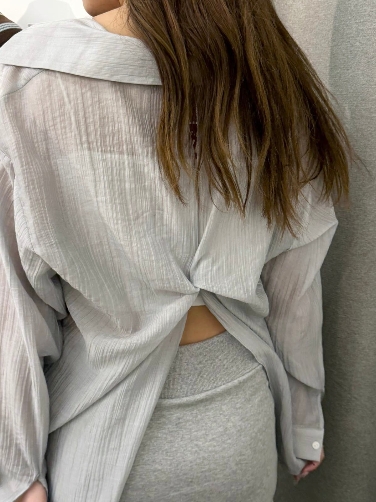 BACK DETAIL長版恤衫