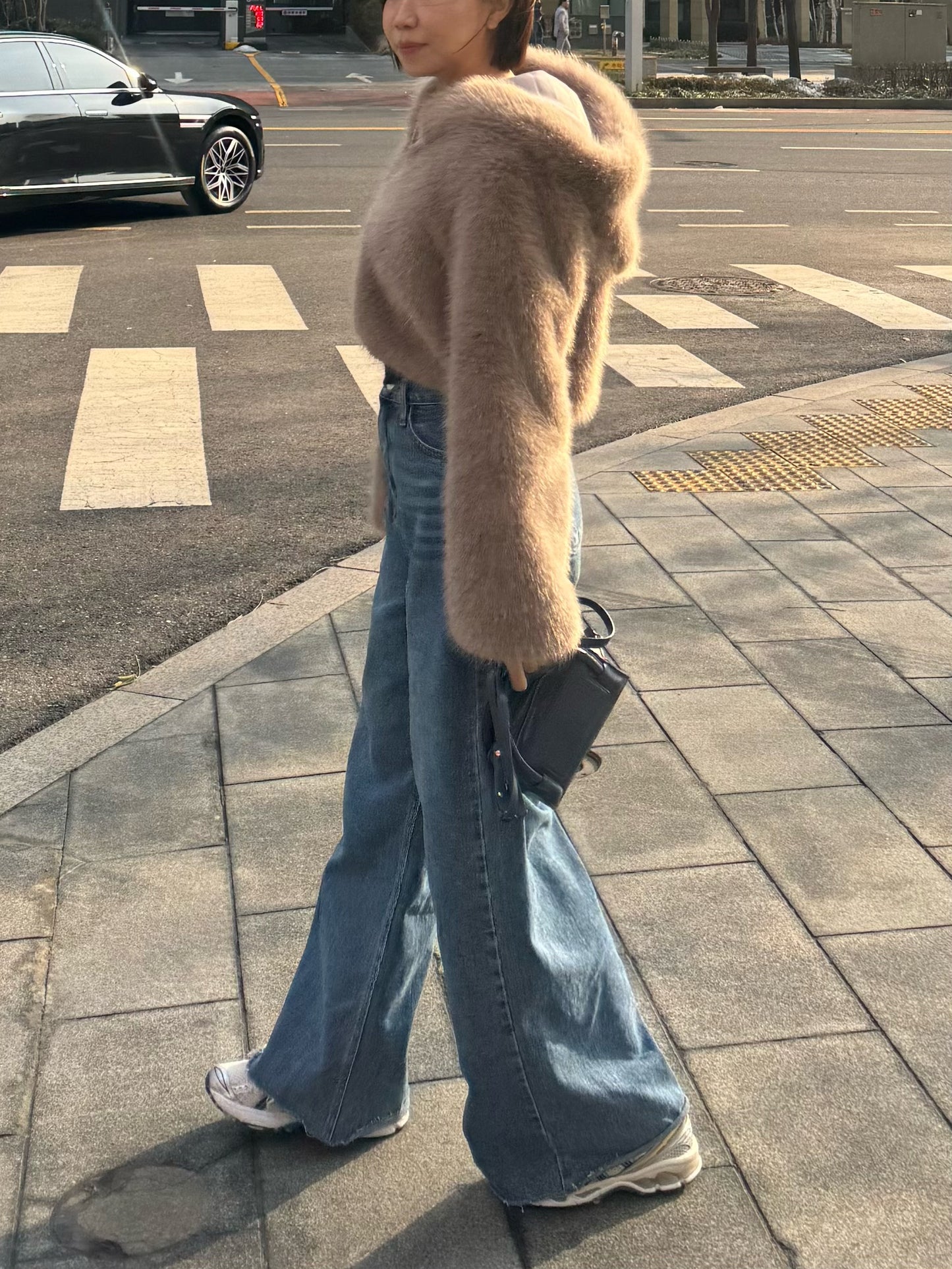 RIPPED END 闊腳牛仔褲