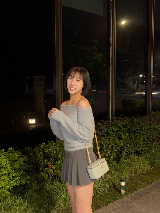 一字領修腰針織上衣