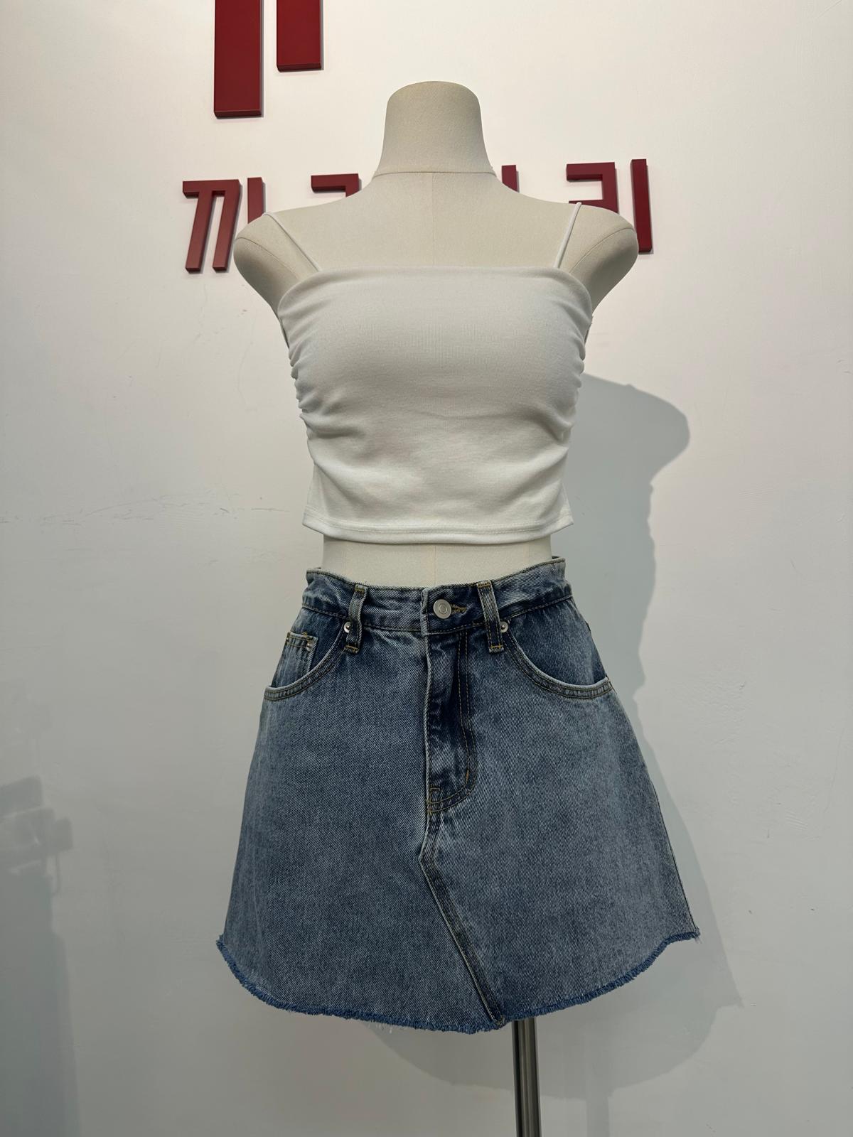 CUT LINE 牛仔短裙