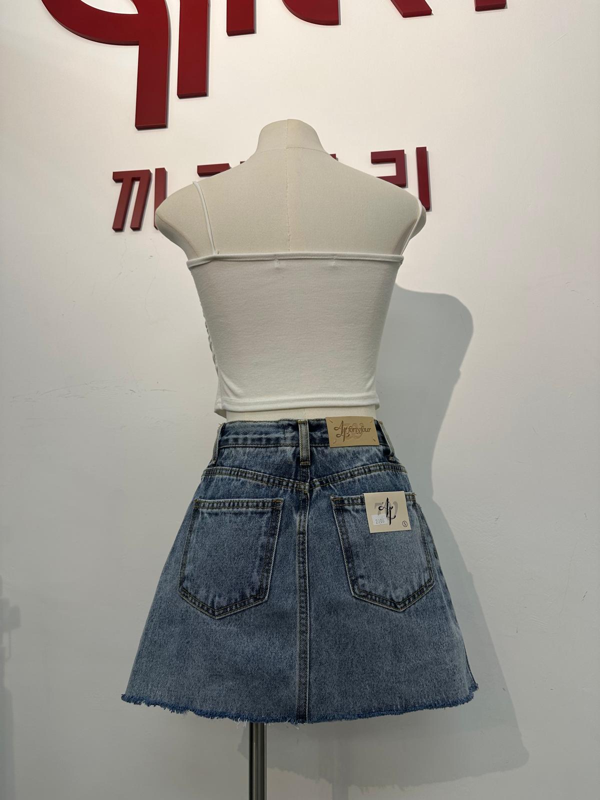CUT LINE 牛仔短裙