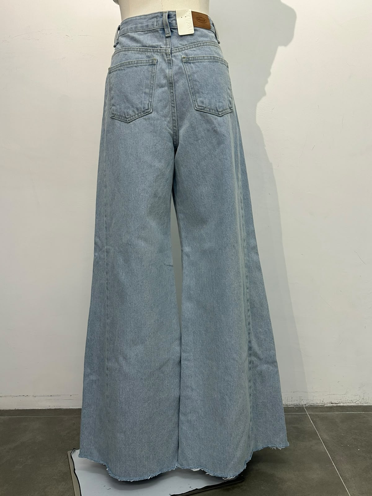 WIDE CUT直腳牛仔褲