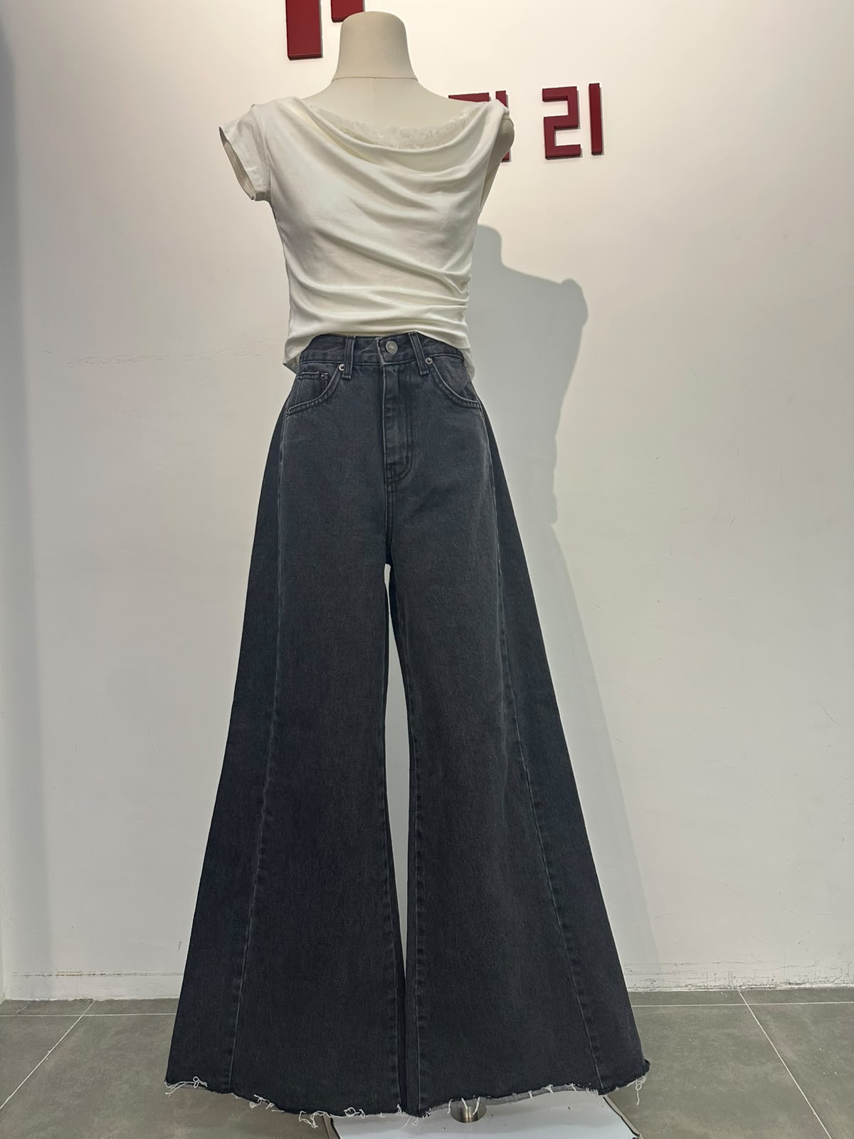 WIDE CUT直腳牛仔褲
