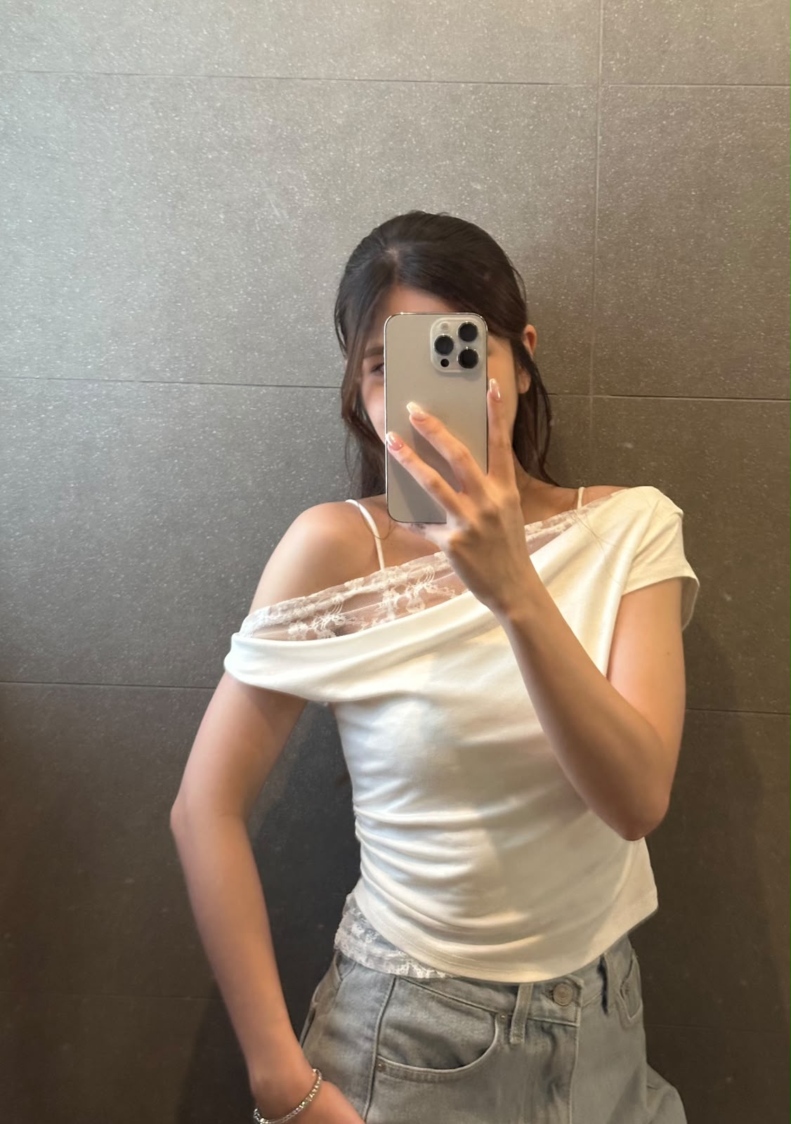 LACE LAYER露肩短袖TEE