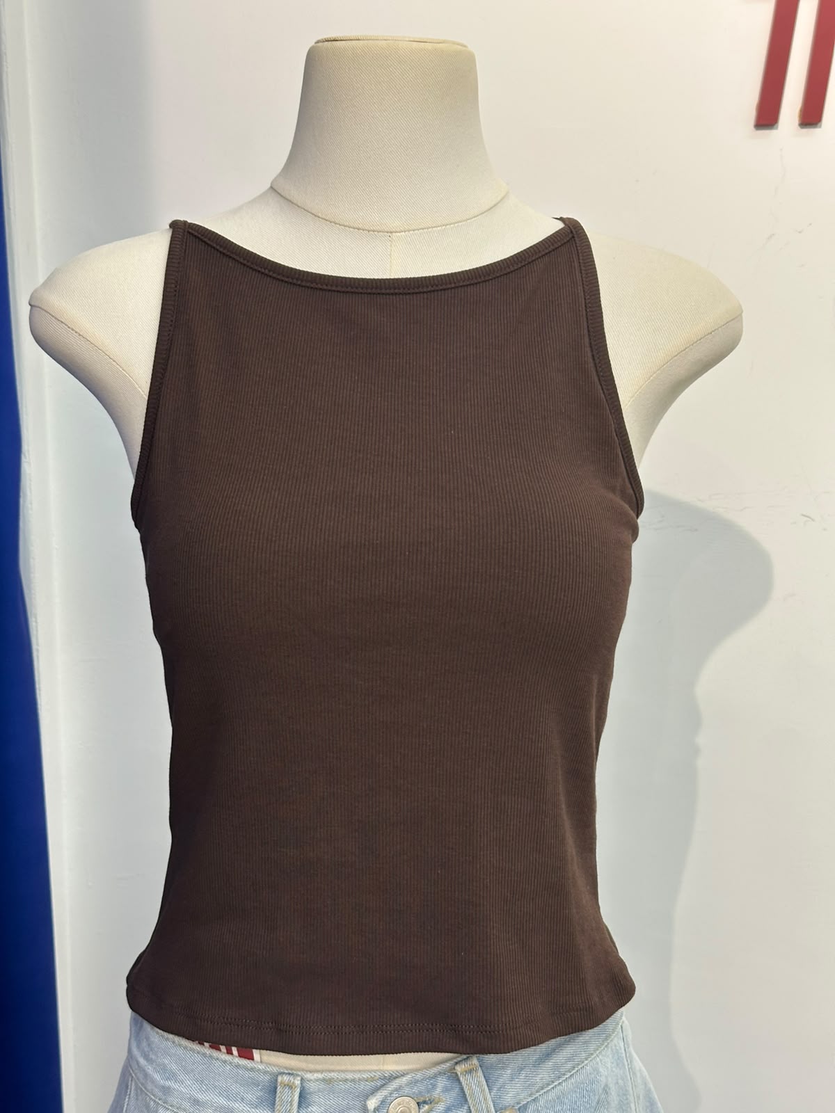 SQUARE CUT BRATOP