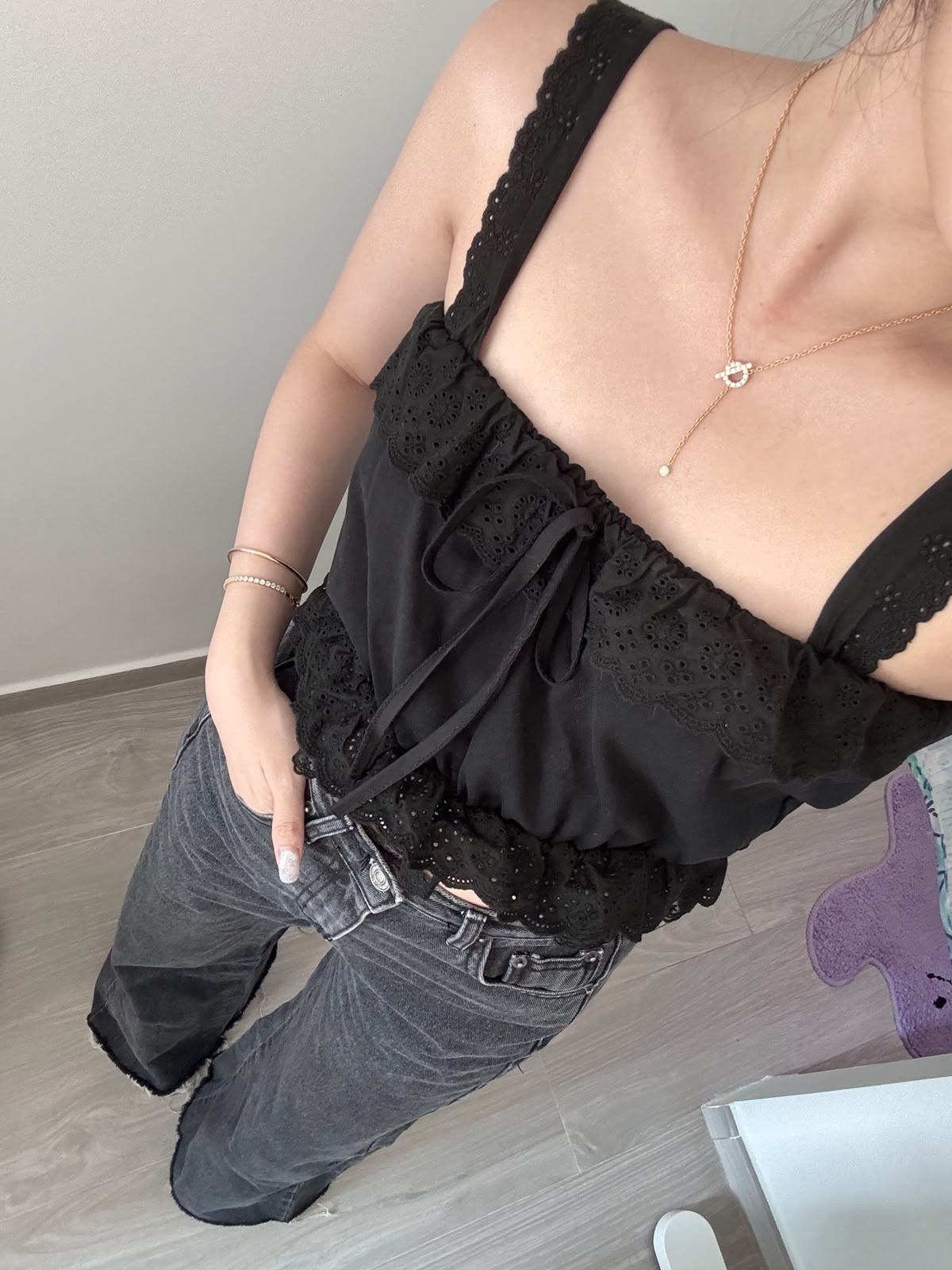 LOVELY LACE 吊帶束腰背心