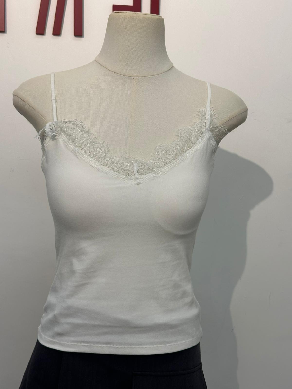V LACE BRATOP