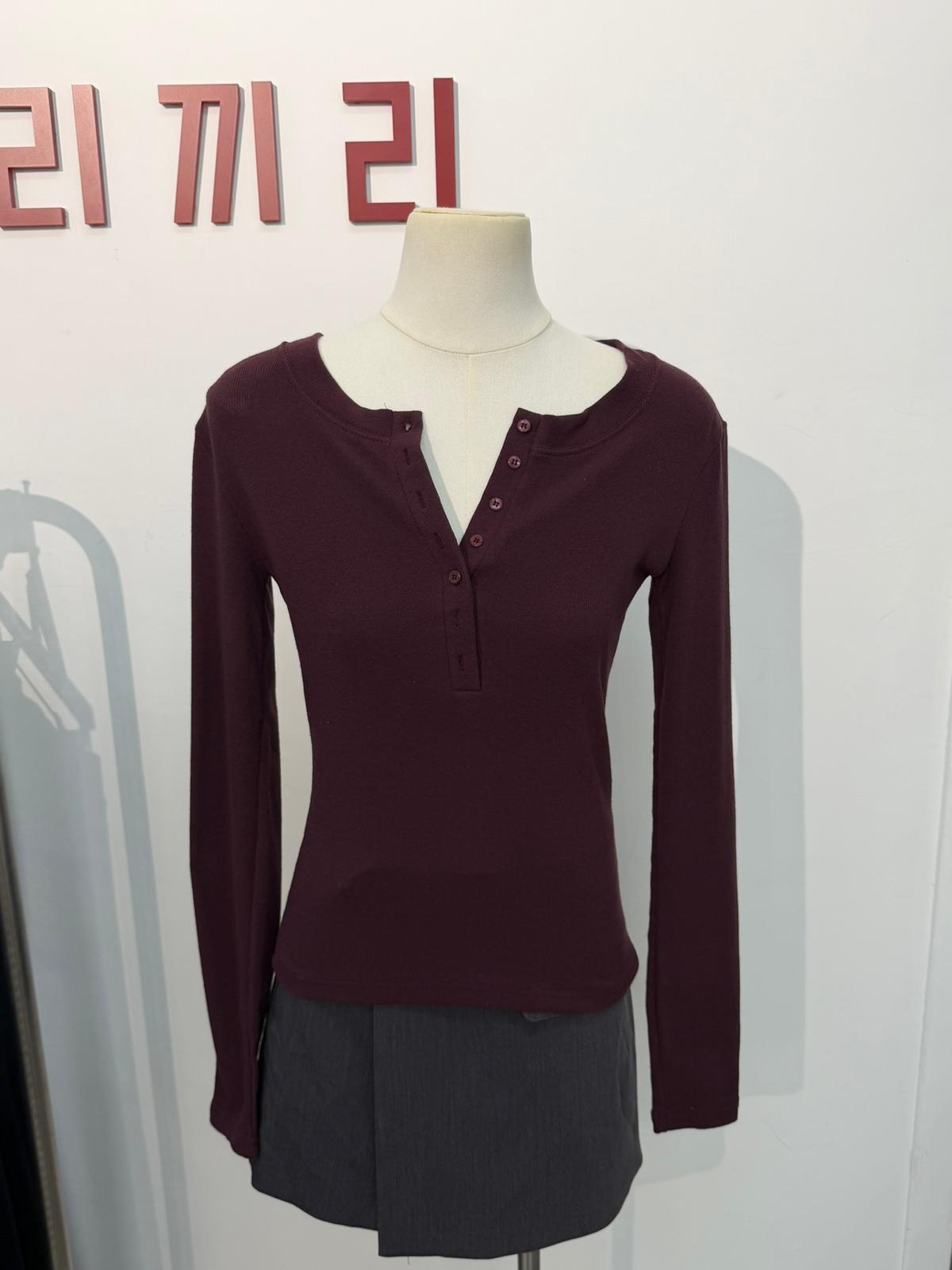 WINE V領修身TEE