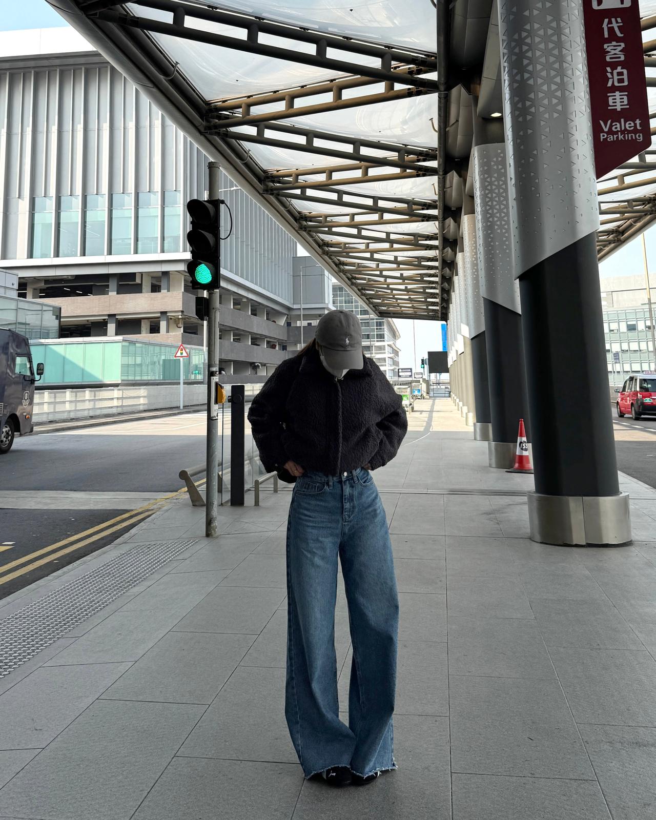 RIPPED END 闊腳牛仔褲