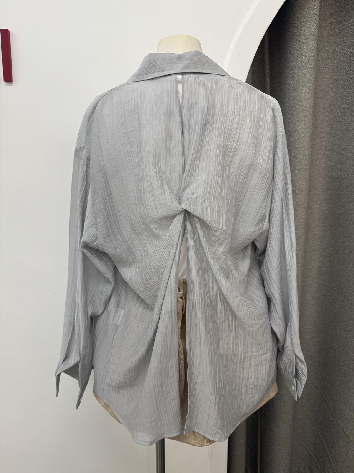 BACK DETAIL長版恤衫