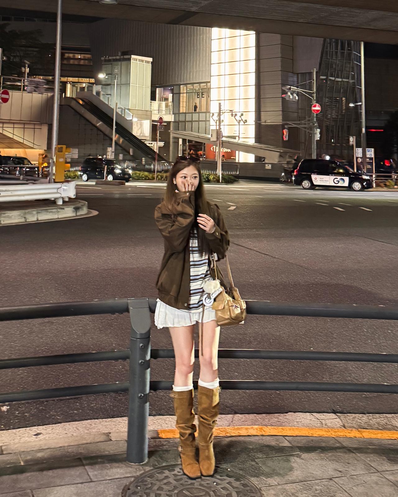 BUCKLE WRINKLE BOOTS