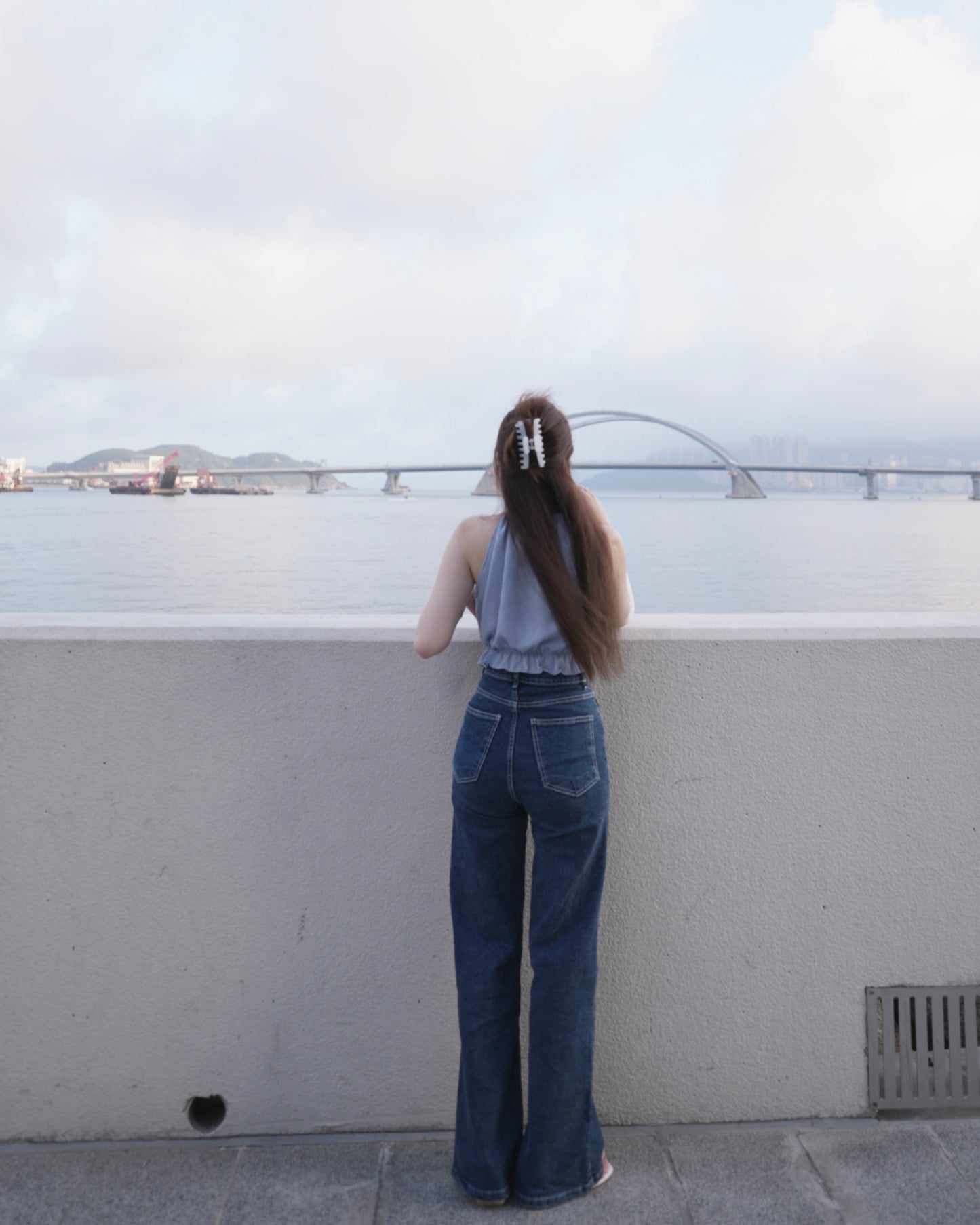 DARK BLUE VINTAGE JEANS